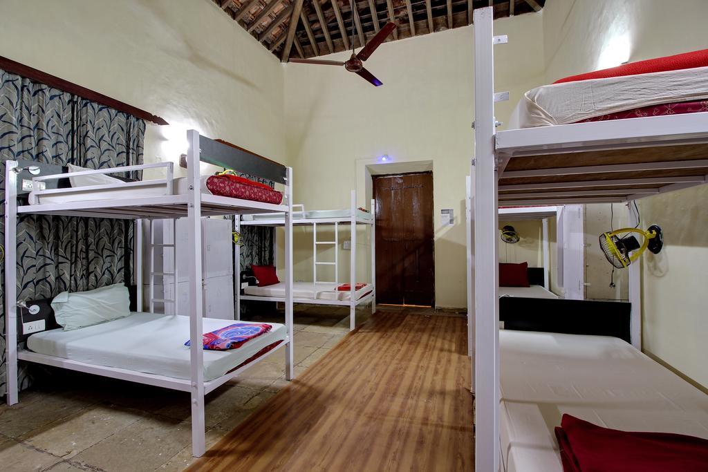 Zostel Goa Hostel Calangute Εξωτερικό φωτογραφία