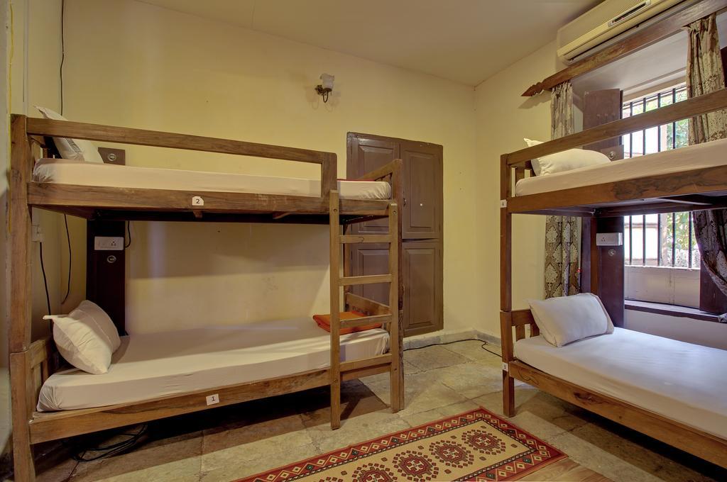 Zostel Goa Hostel Calangute Εξωτερικό φωτογραφία